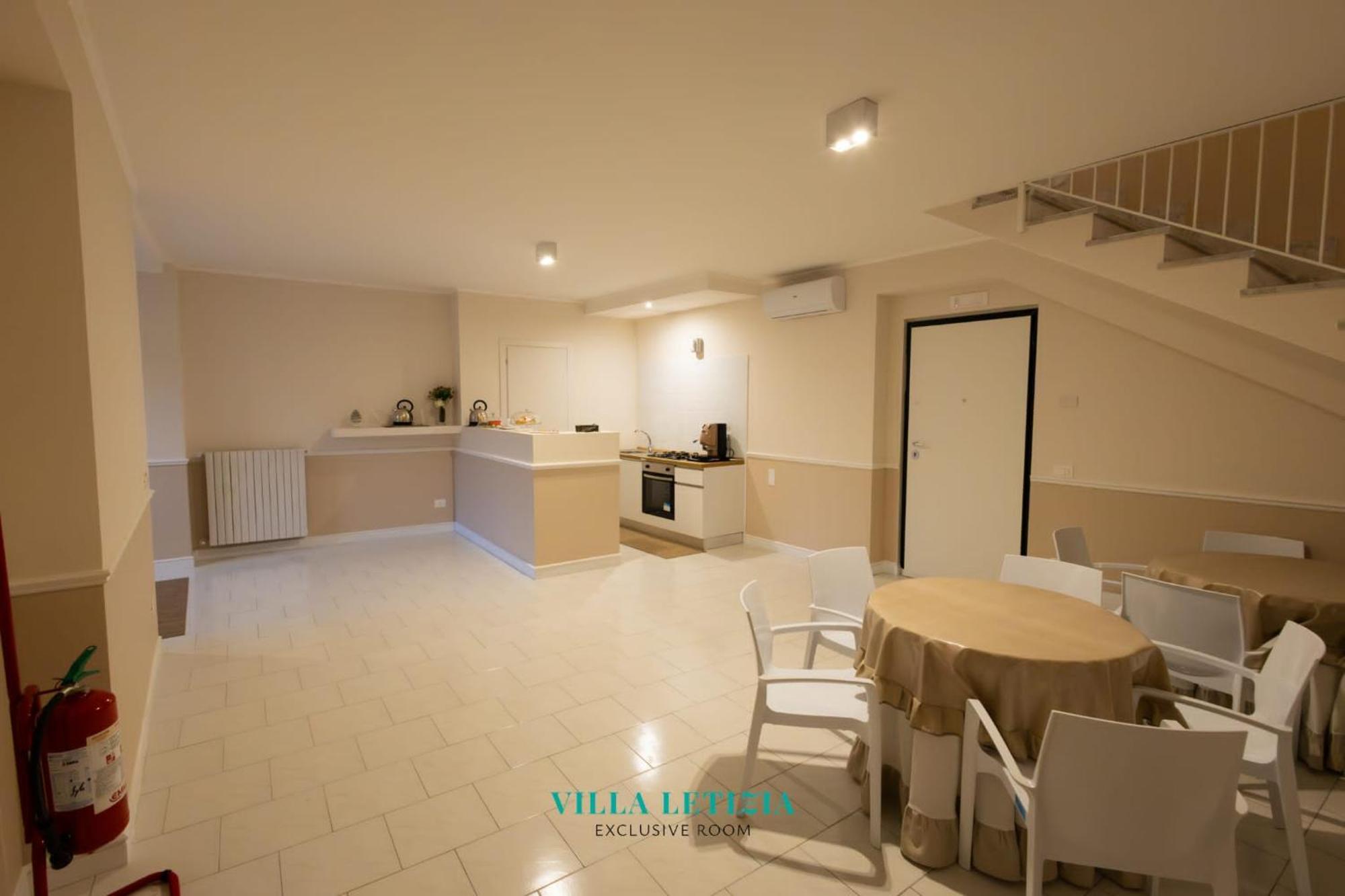 Villa Letizia - Sky Blu Pompei Room บอสโกเรอาเล ภายนอก รูปภาพ